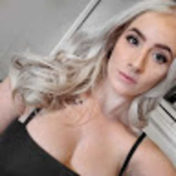 Meet your Posher, Saturn - Picture 1 of 1